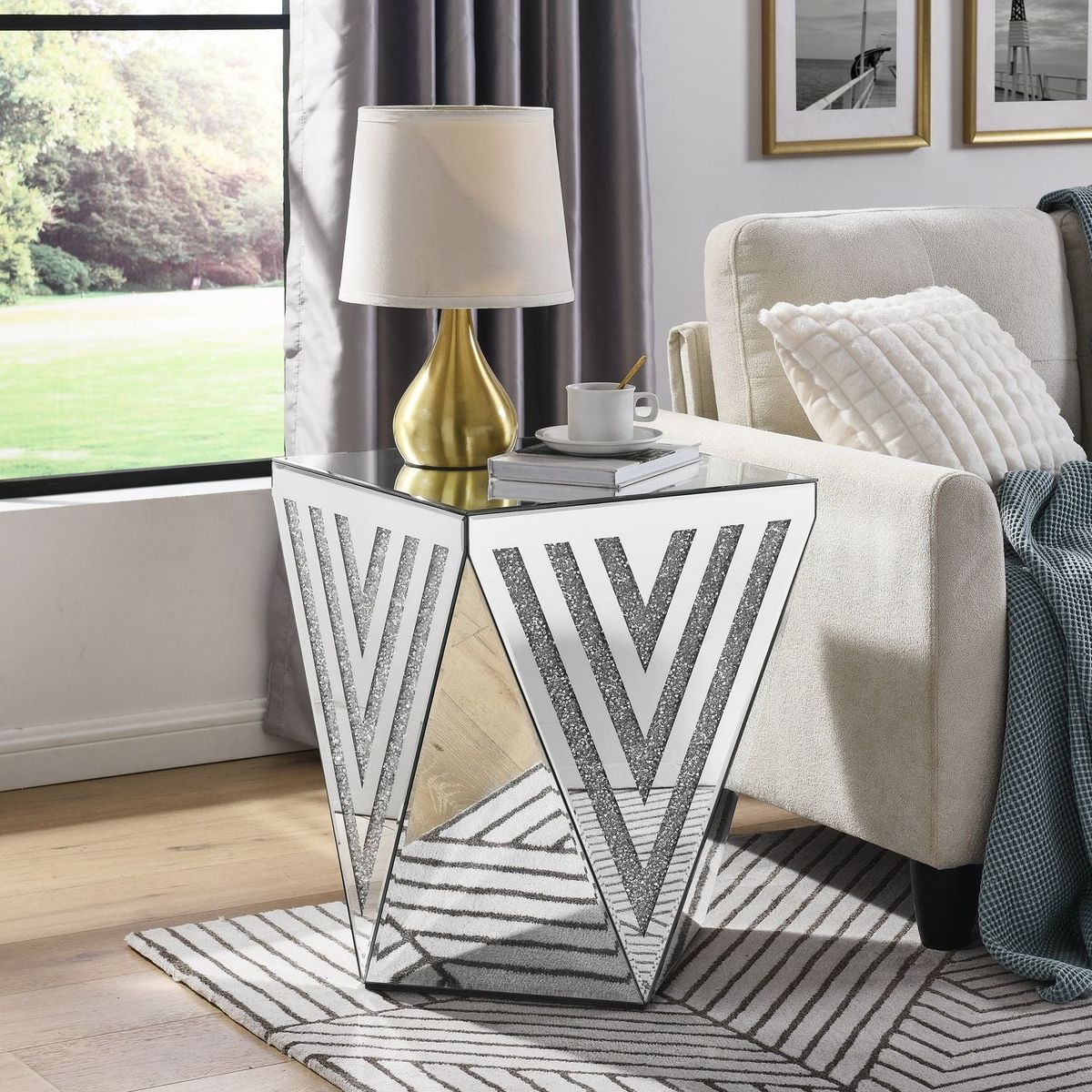 Silver mirror table, gorgeous side table with crystal inlay, small mirror coffee table suitable for living room, sofa, bedroom, corner
