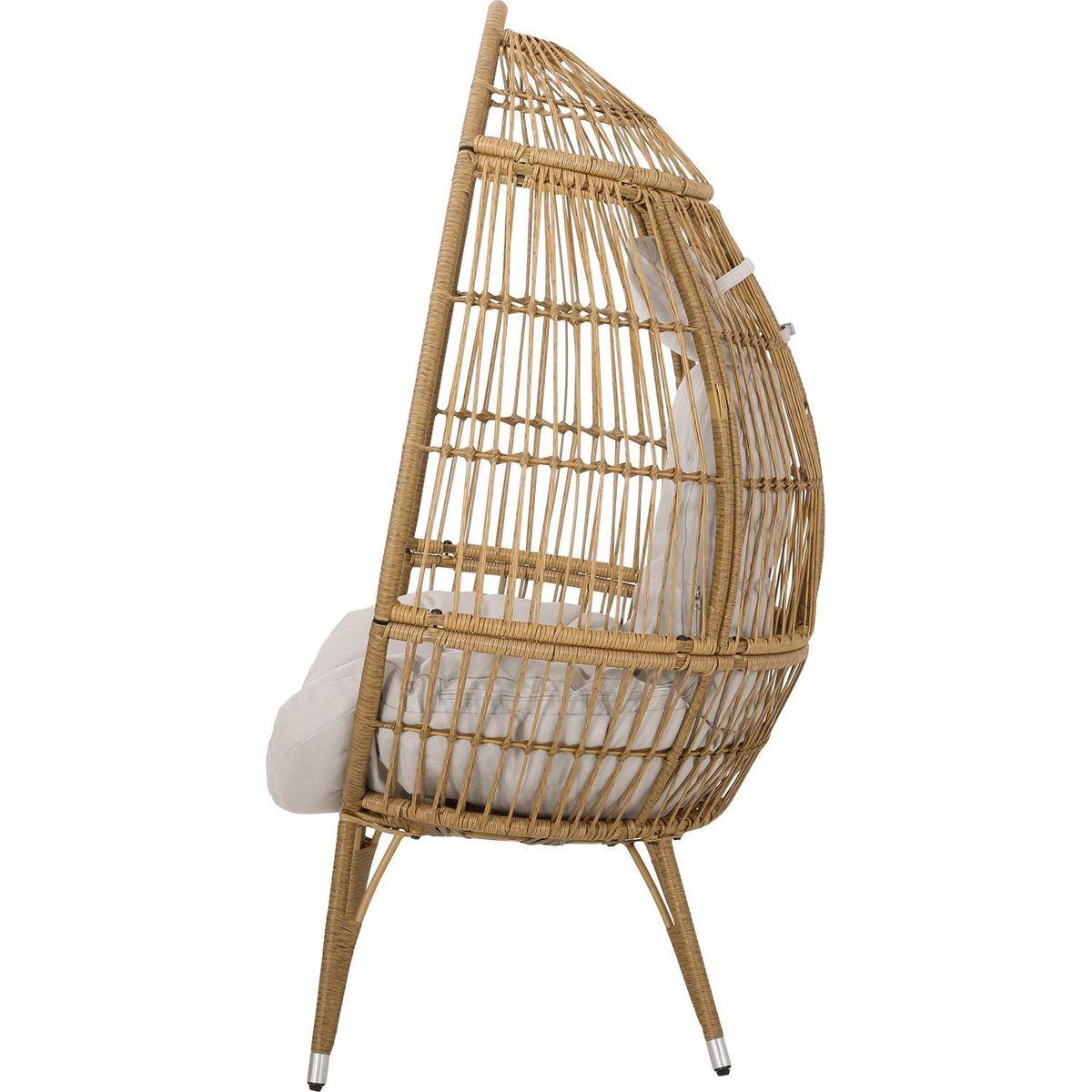 SERINA TEARDROP CHAIR