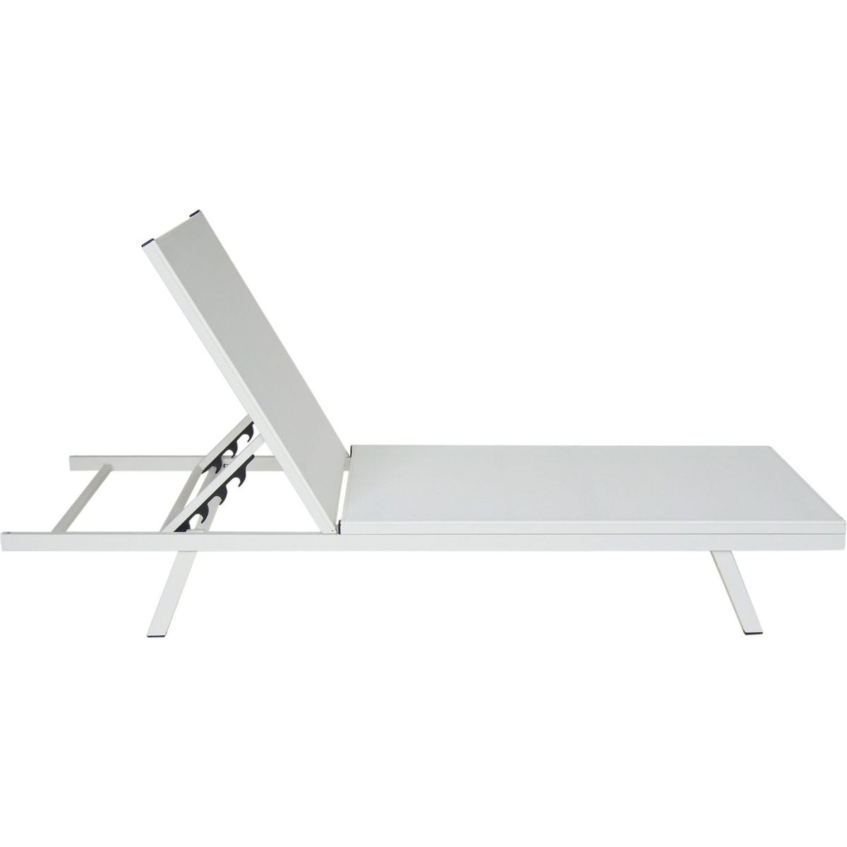 SALTON CHAISE LOUNGE