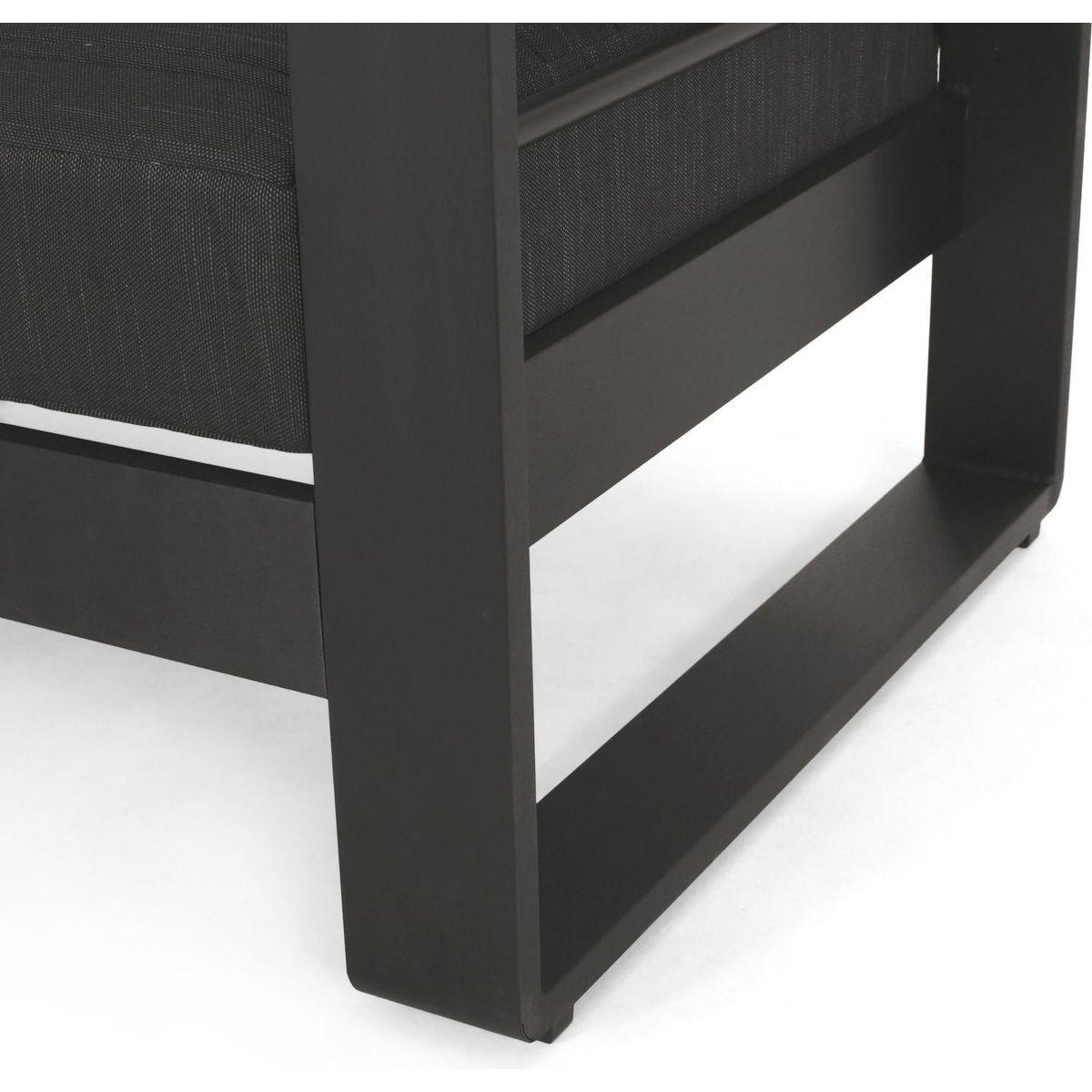 GIOVANNA LOVESEAT