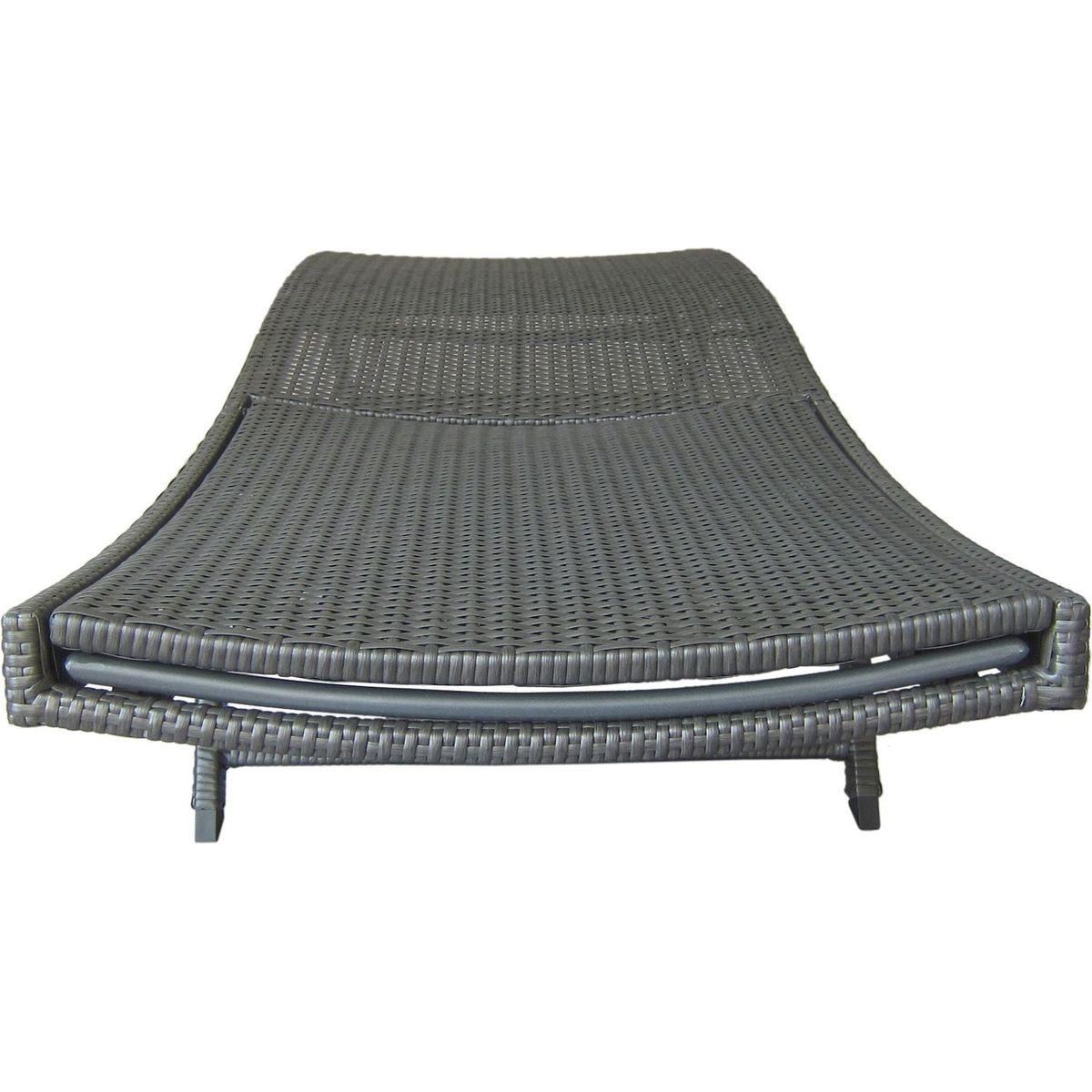 KAUAI PE WICKER CHAISE