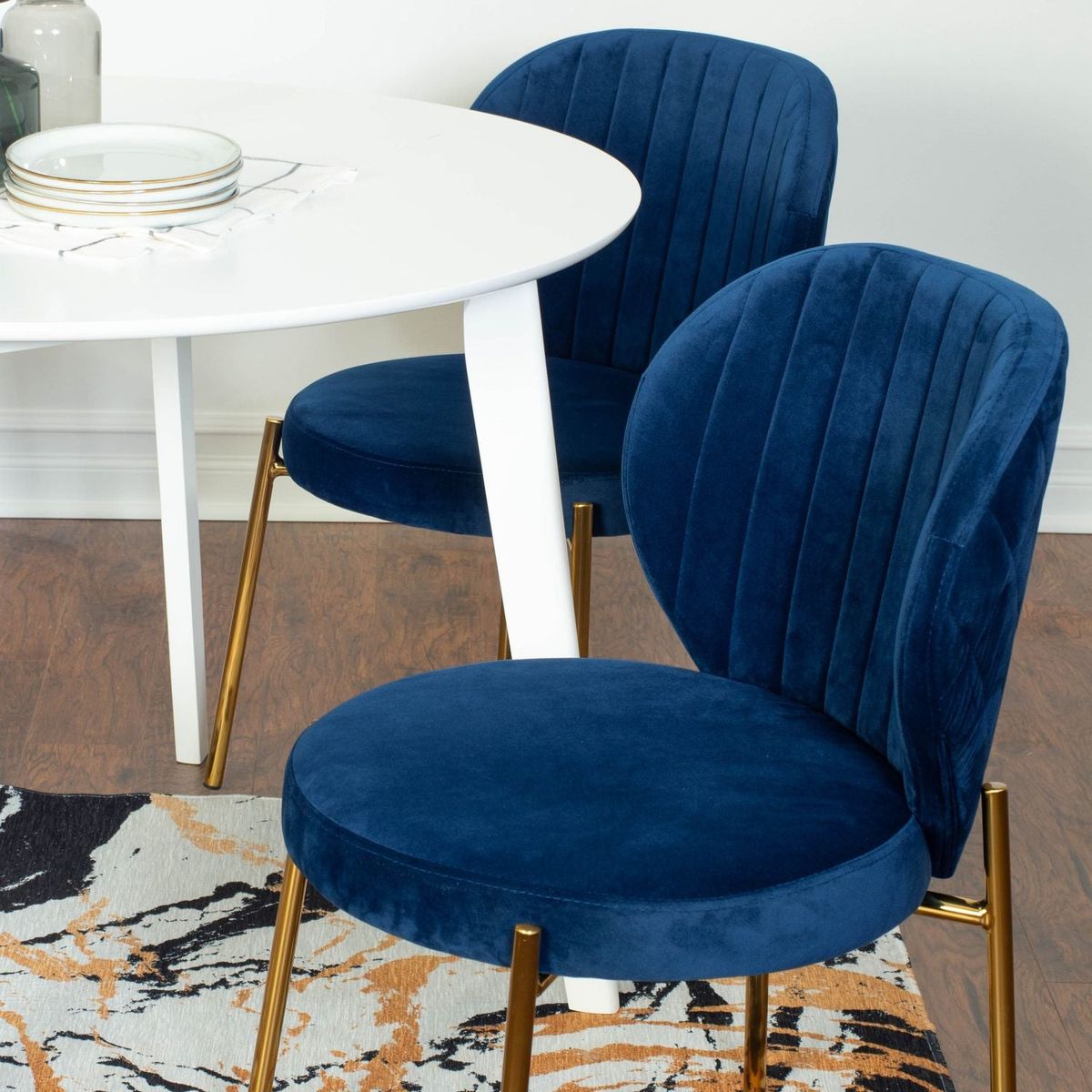 Amoa Contemporary 3-Piece Dining Set, White Round Dining Table with 2 Chairs