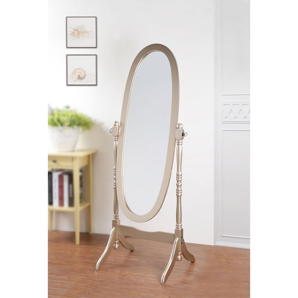 Traditional Queen Anna Style Wood Floor Cheval Mirror, Gold Finish