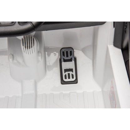 12v7a 30wx2 Four-wheel drive leather seat one button start,forward and backward, high and low speed, music, front light, power display, two doors can open, 2.4G R/C, seat belt four wheel absorber