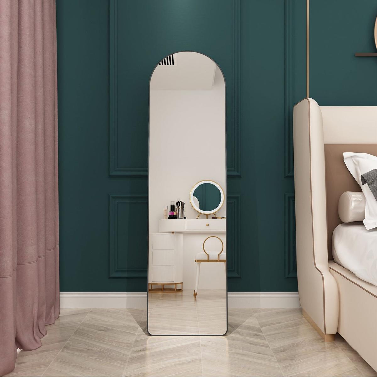 The 4st generation of floor mounted full length mirrors. Aluminum alloy metal frame arched wall mirror, bathroom makeup mirror, bedroom porch, clothing store, wall mounted.Black 59.8 "x16.5"