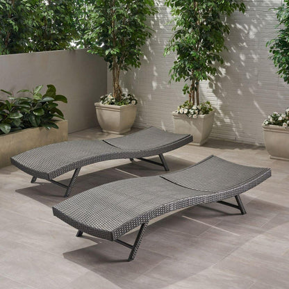 KAUAI PE WICKER CHAISE