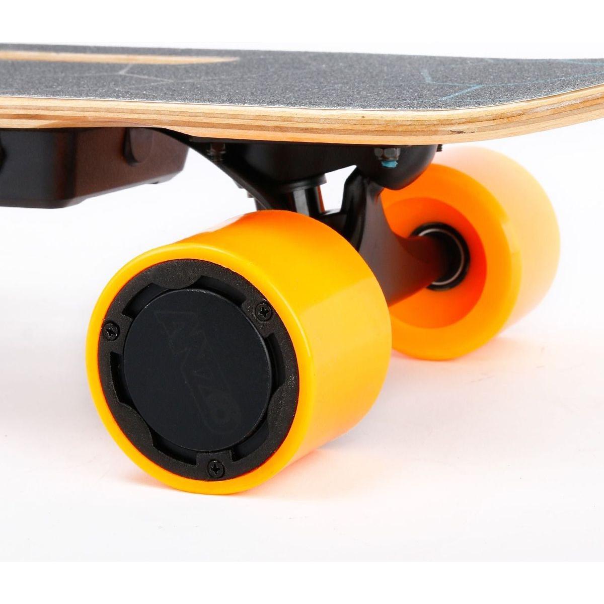 Small Electric Skateboard with Remote Control, 350W, Max 10 MPH, 7 Layers Maple E-Skateboard, load up to 100kg for Adult, Teens, and Kids