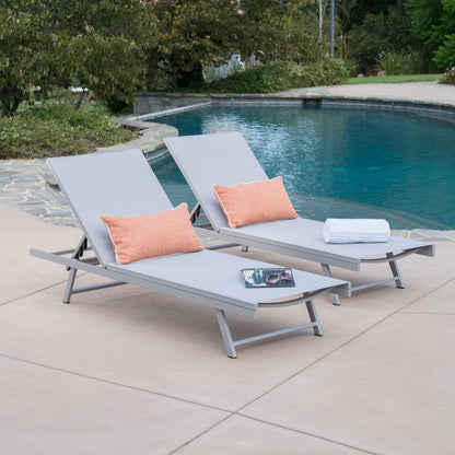 SALTON CHAISE LOUNGE