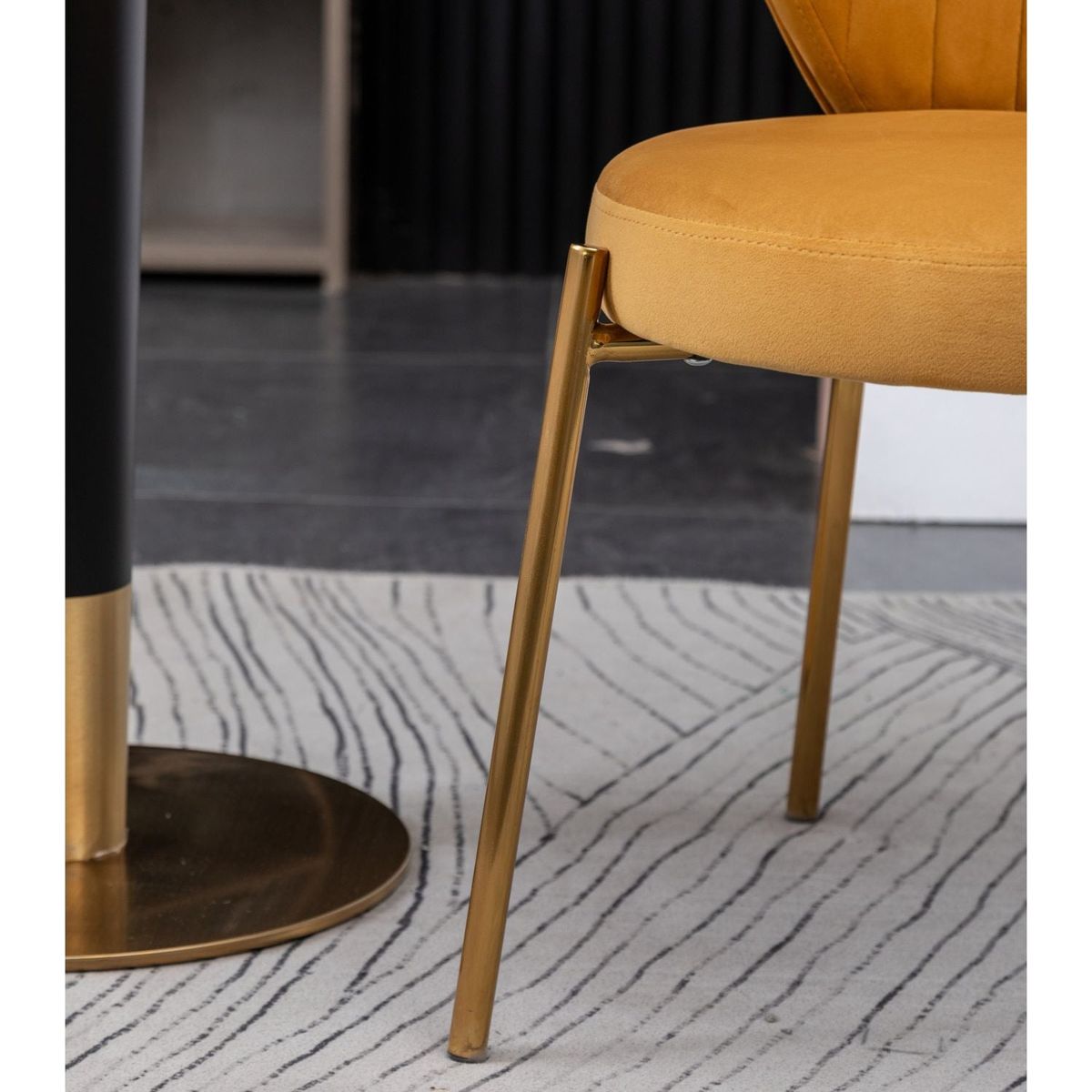 Amoa Contemporary Velvet Upholstery Dining Chair, Yellow