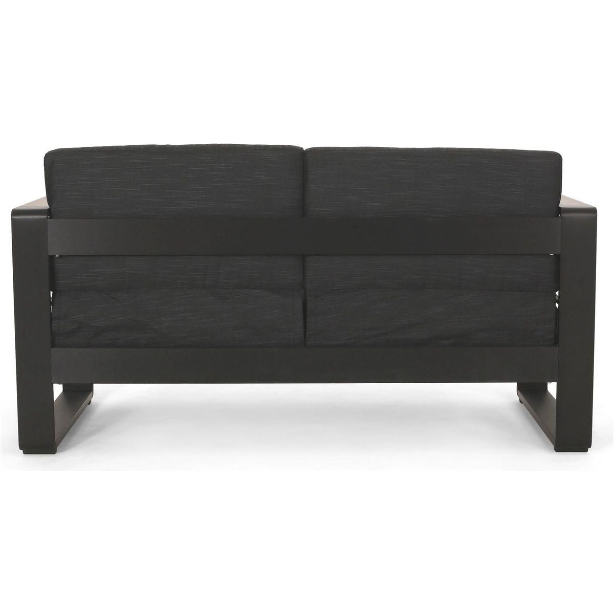 GIOVANNA LOVESEAT