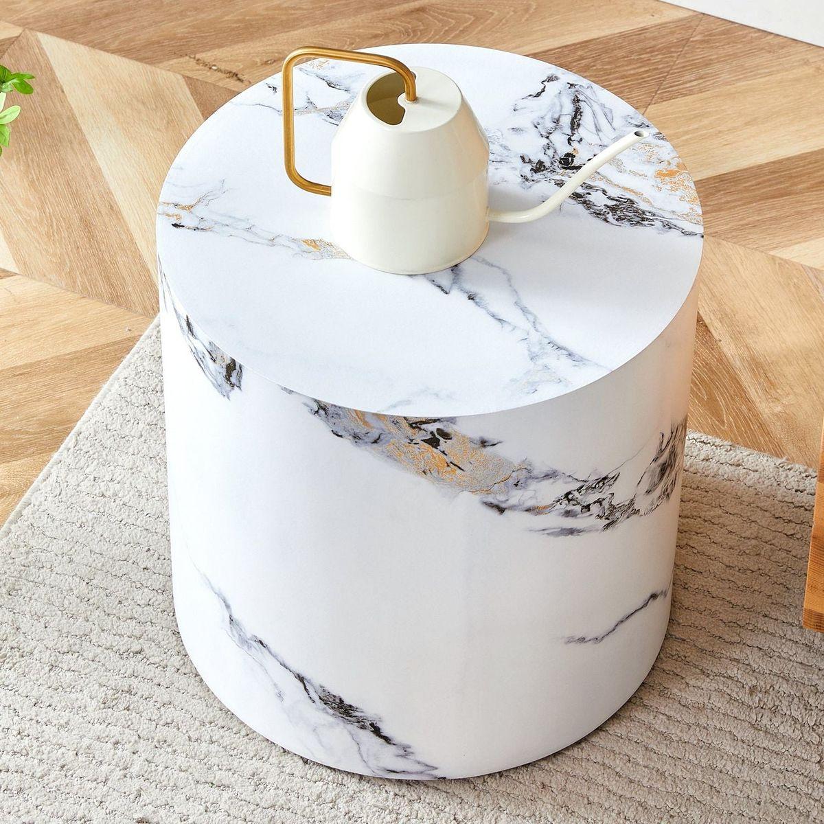 The cylindrical table with its patterned design can be easily integrated into a variety of interior styles, from coffee tables to small dining tables, workbenches or makeshift writing desks.