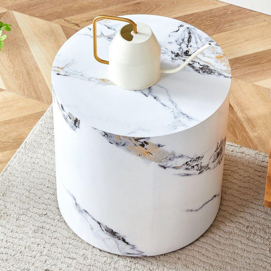 The cylindrical table with its patterned design can be easily integrated into a variety of interior styles, from coffee tables to small dining tables, workbenches or makeshift writing desks.