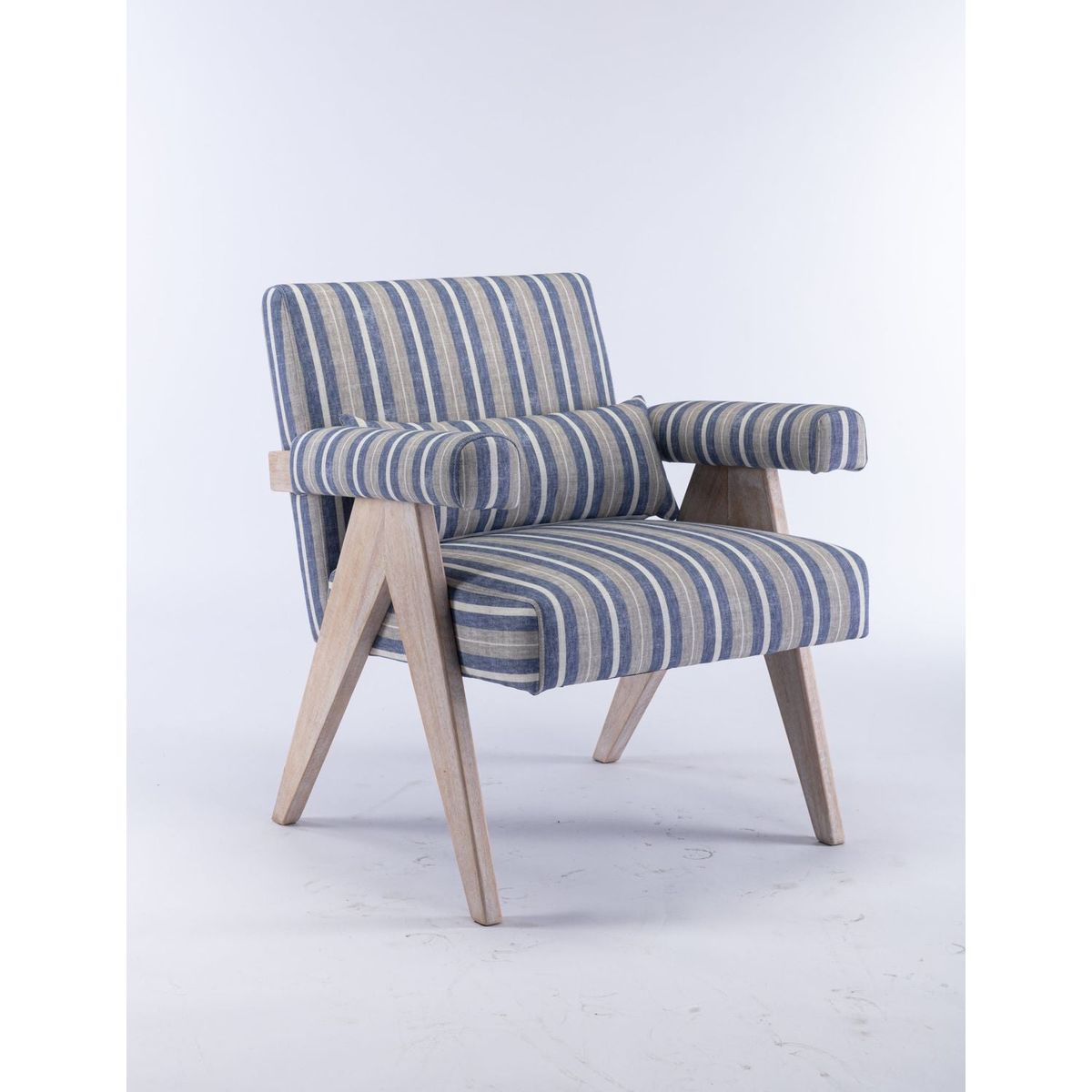 Accent chair, KD rubber wood legs with black finish. Fabric cover the seat. With a cushion.Blue Stripe