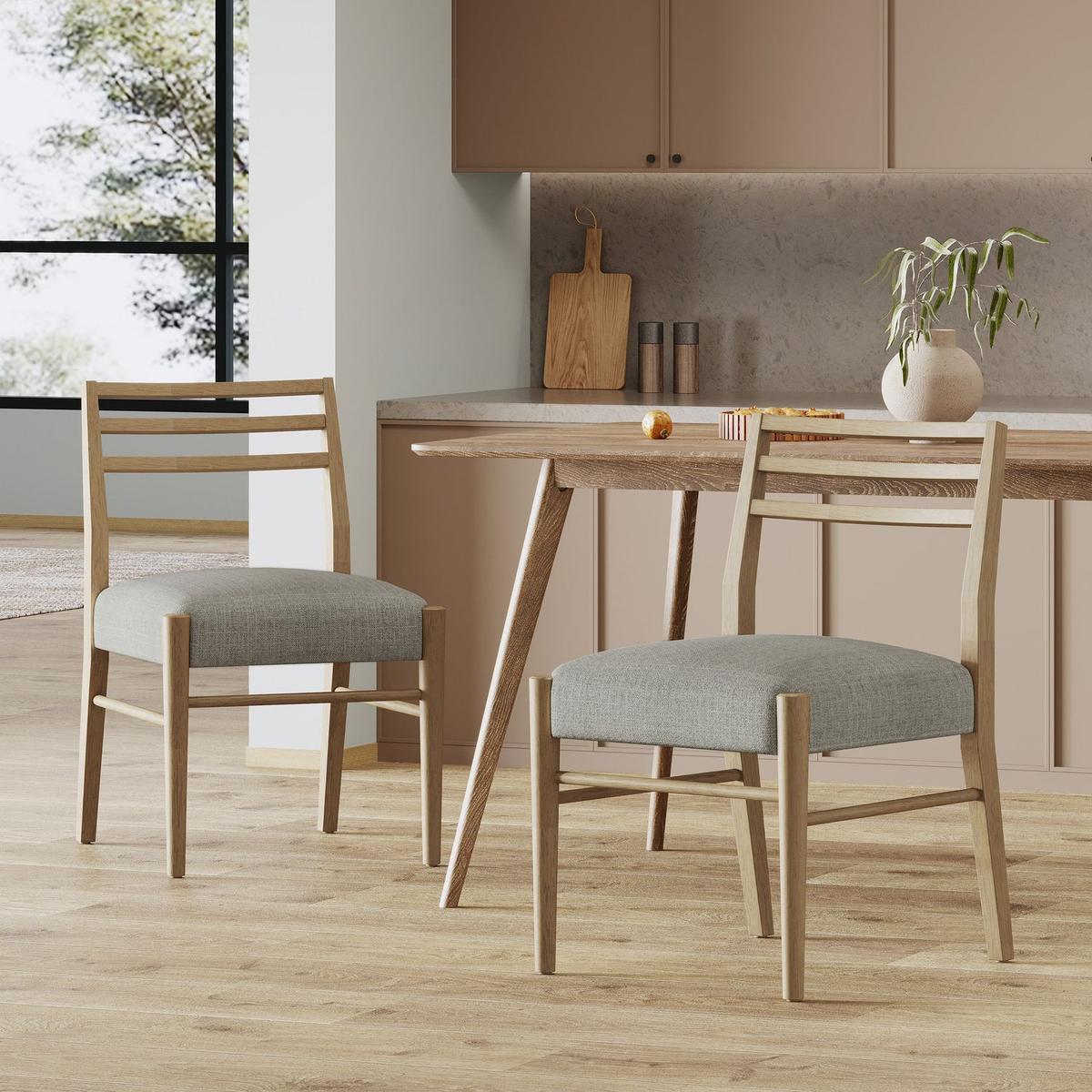 DINING CHAIR