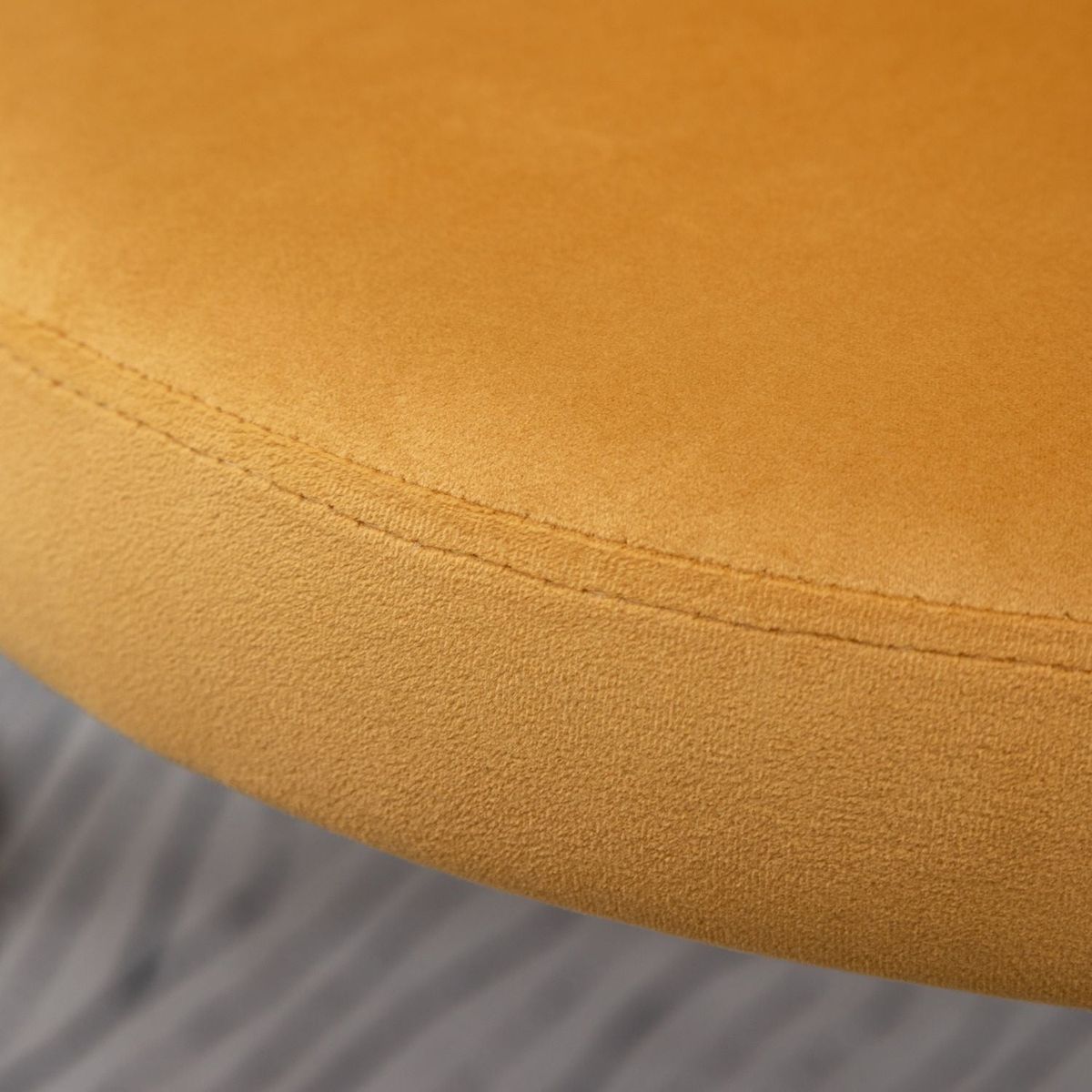 Amoa Contemporary Velvet Upholstery Dining Chair, Yellow