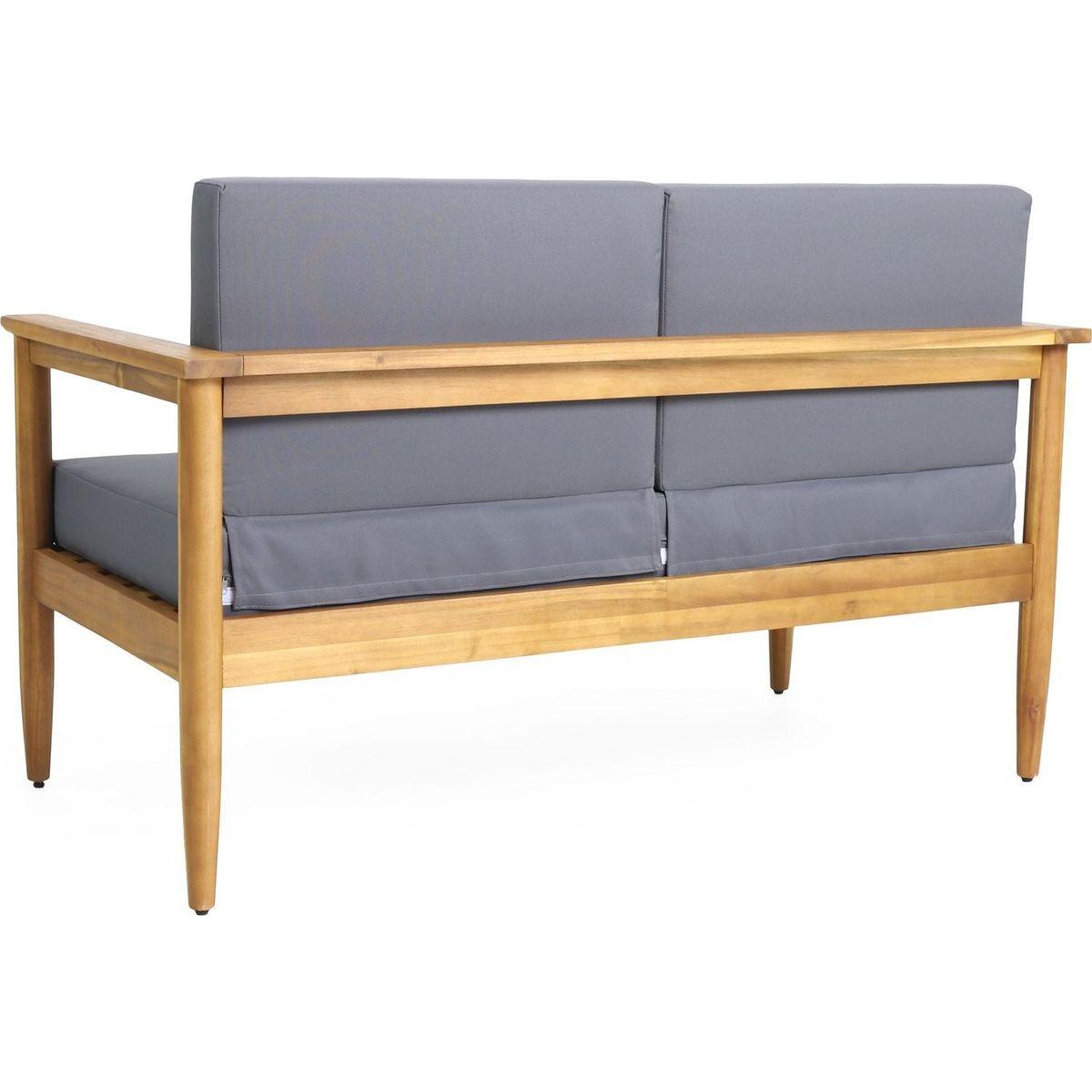 GAVIN LOVESEAT