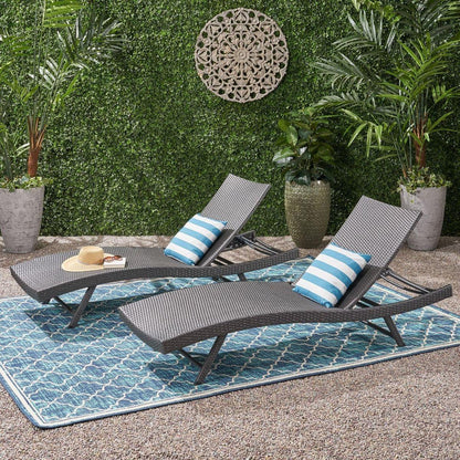 KAUAI PE WICKER CHAISE