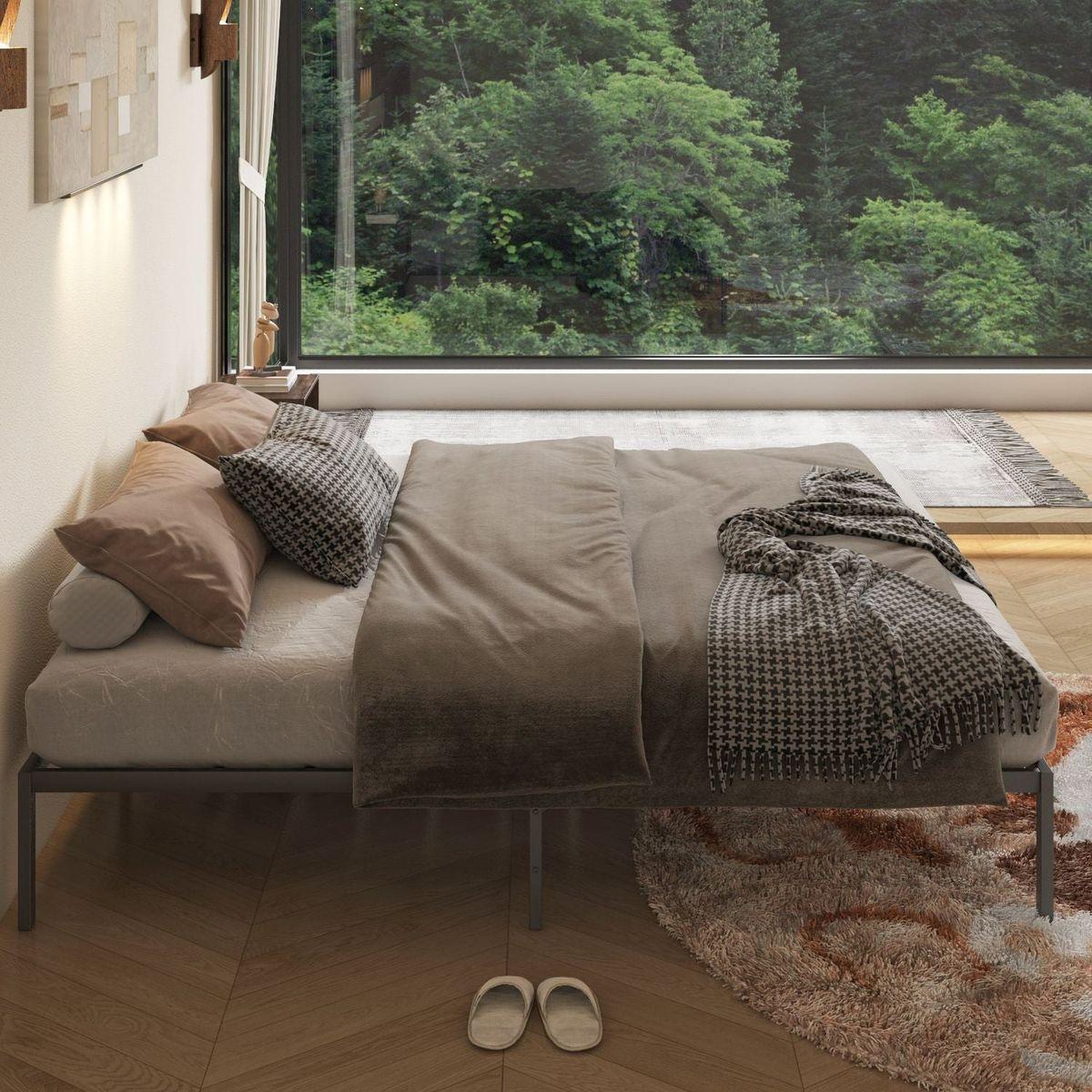 Metal Platform Bed frame, Sturdy Metal Frame, No Box Spring Needed(King)