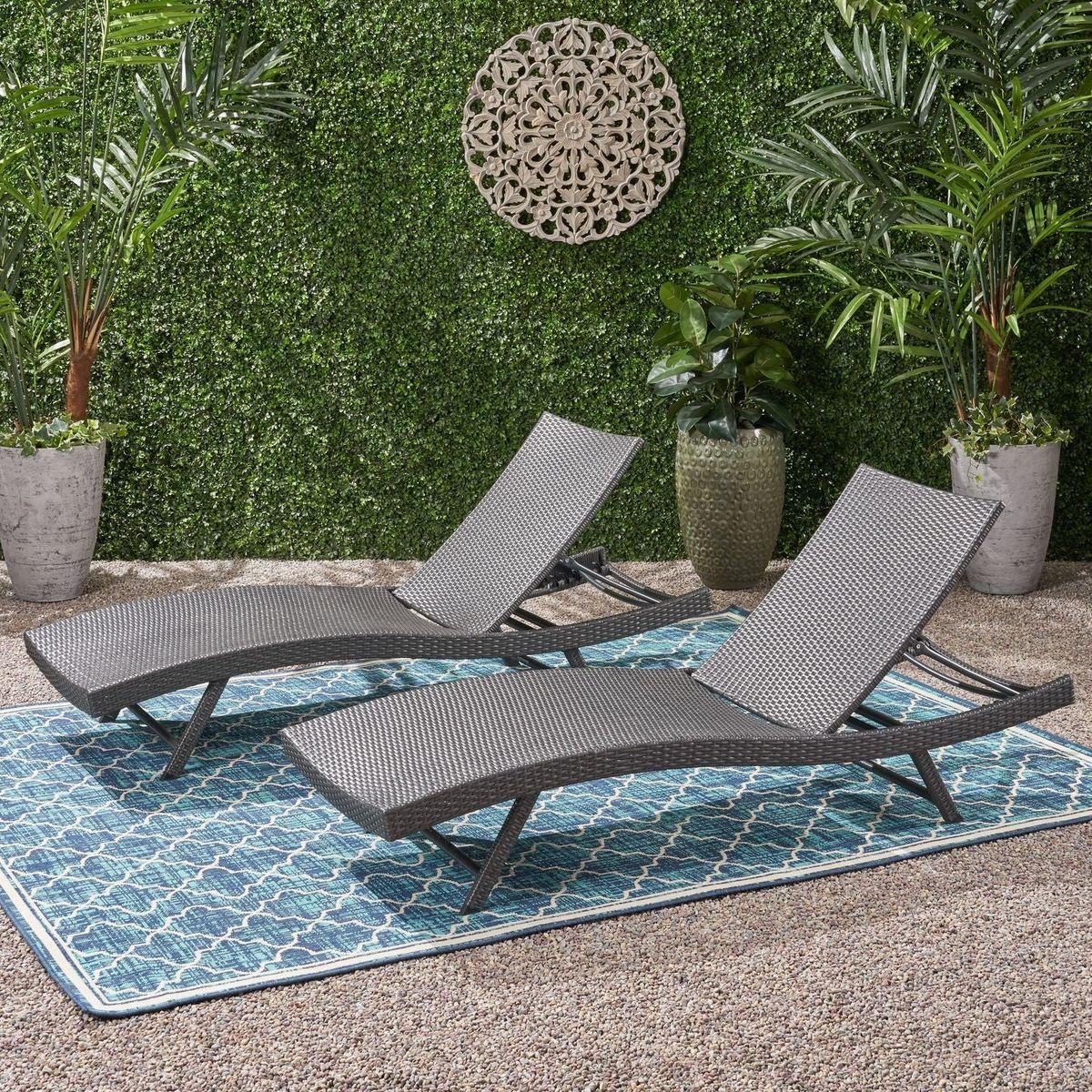 KAUAI PE WICKER CHAISE