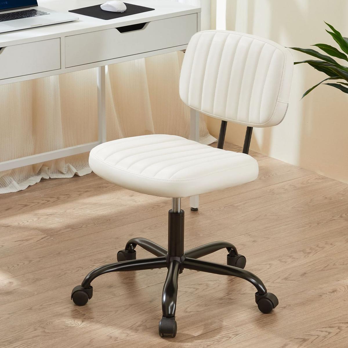 PU Leather Low Back Task Chair Small Home Office Chair with Wheels