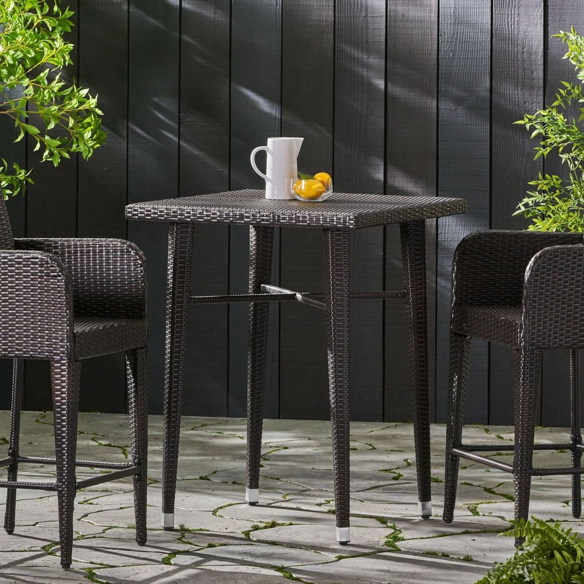 32" SQUARE WICKER BAR TABLE