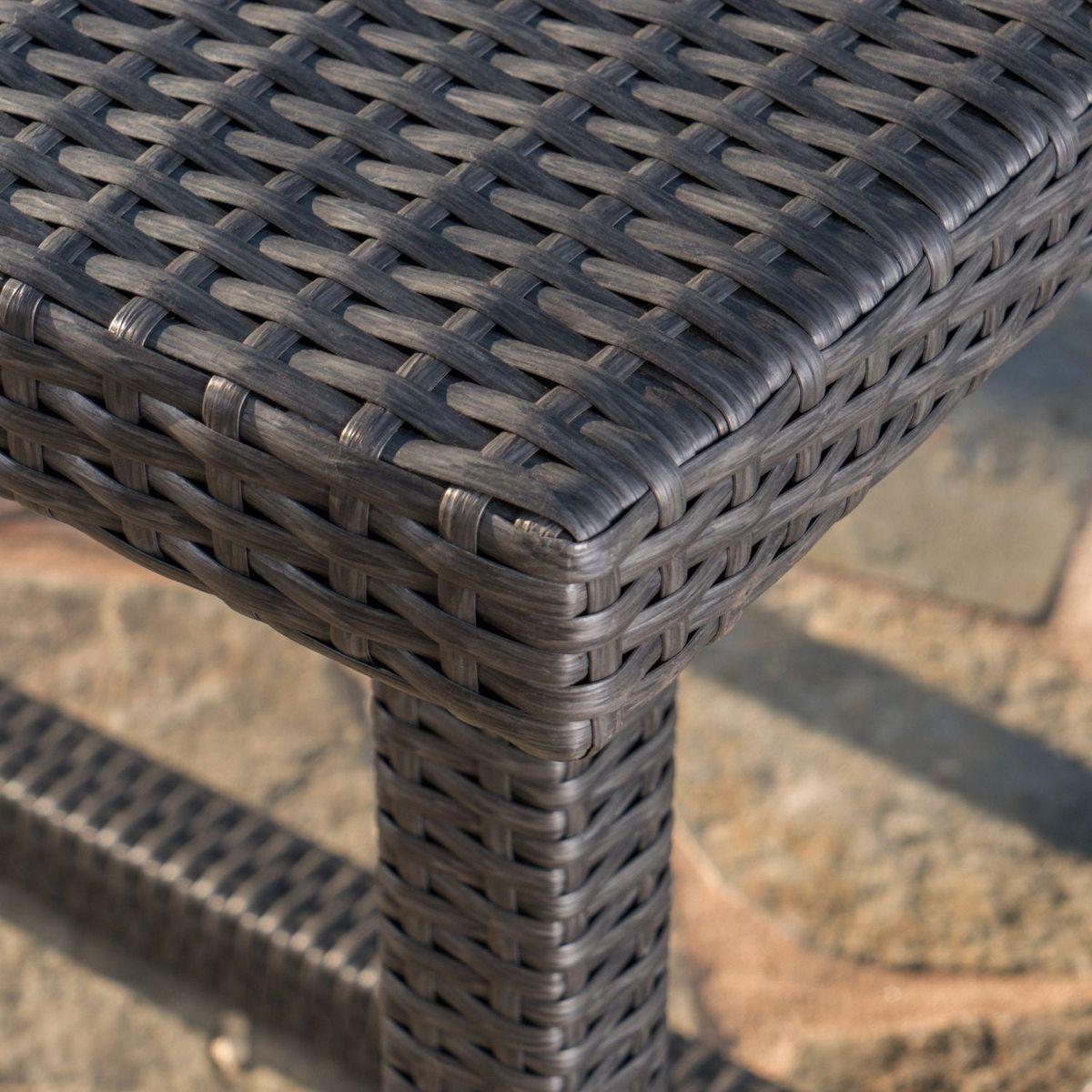 SANTA ROSA DINING TABLE