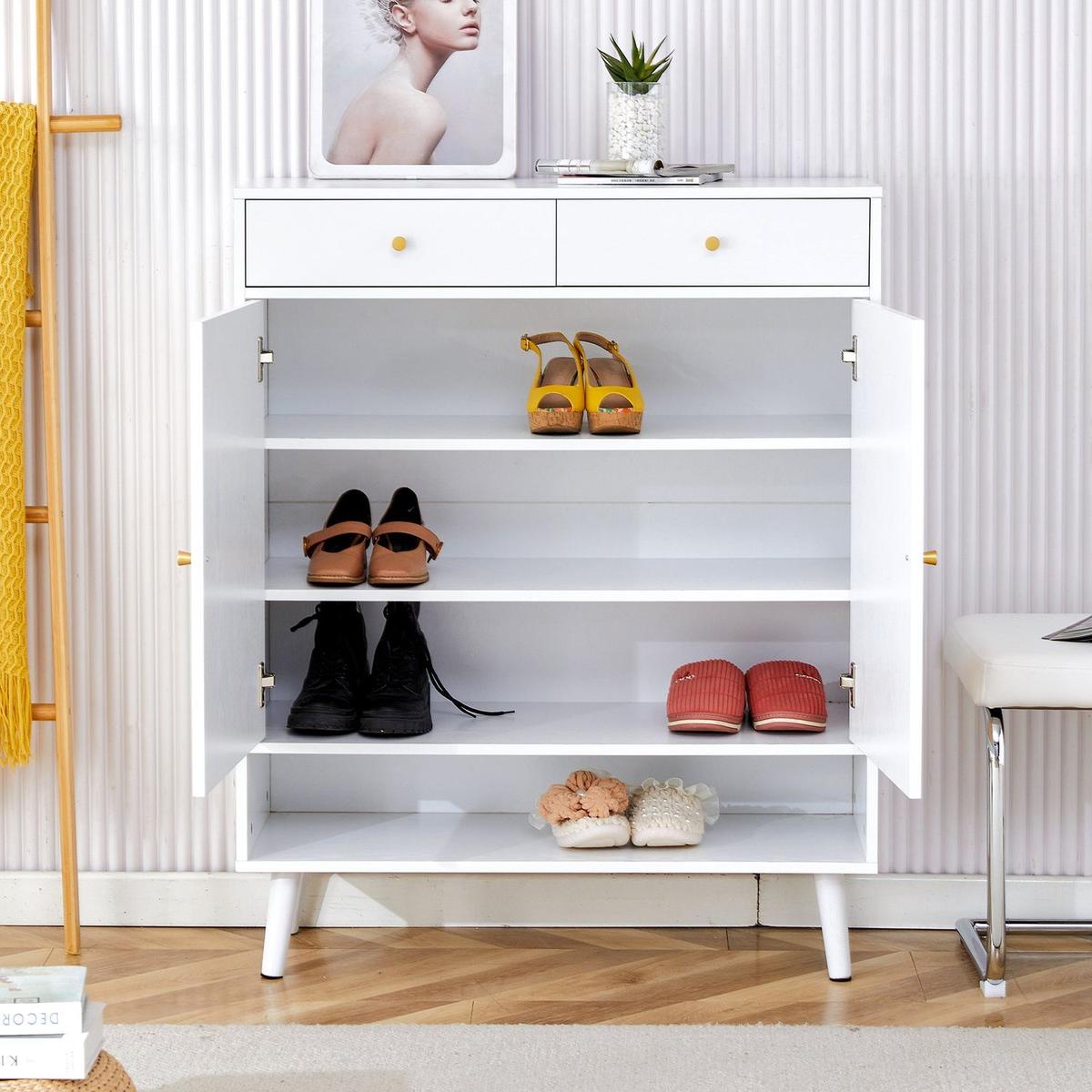 Modern minimalist storage cabinet, rattan shoe cabinet, bed top cabinet. Beautiful shape, suitable for corridors and living rooms.