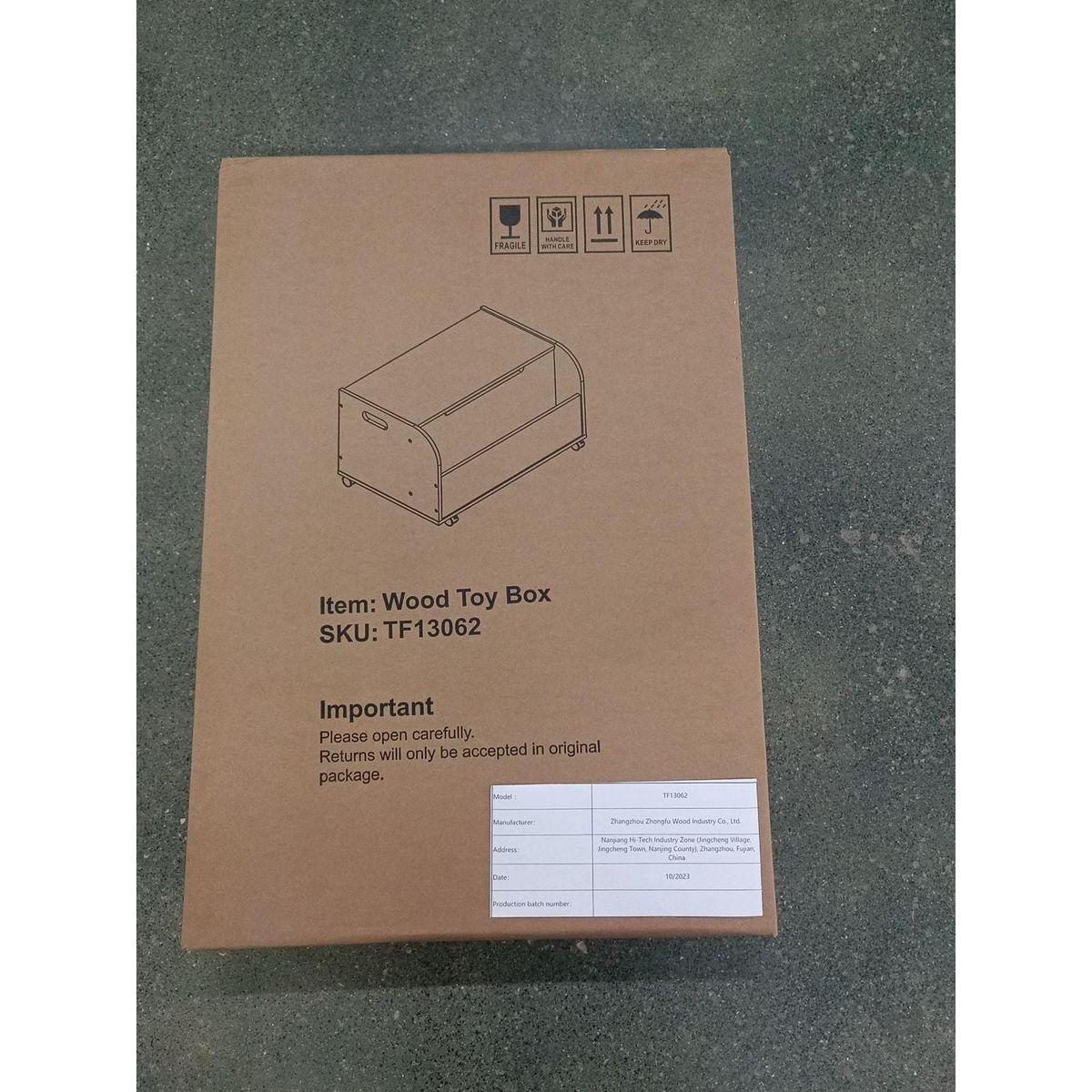 Wooden Toy Box with 4 Universal Wheels, Kids Toy Storage Organizer with Front Bookshelf, Flip-Top Lid, Safety Hinge, Boys Girls Toy Chest Bench for Playroom Kids Room Organization (White)