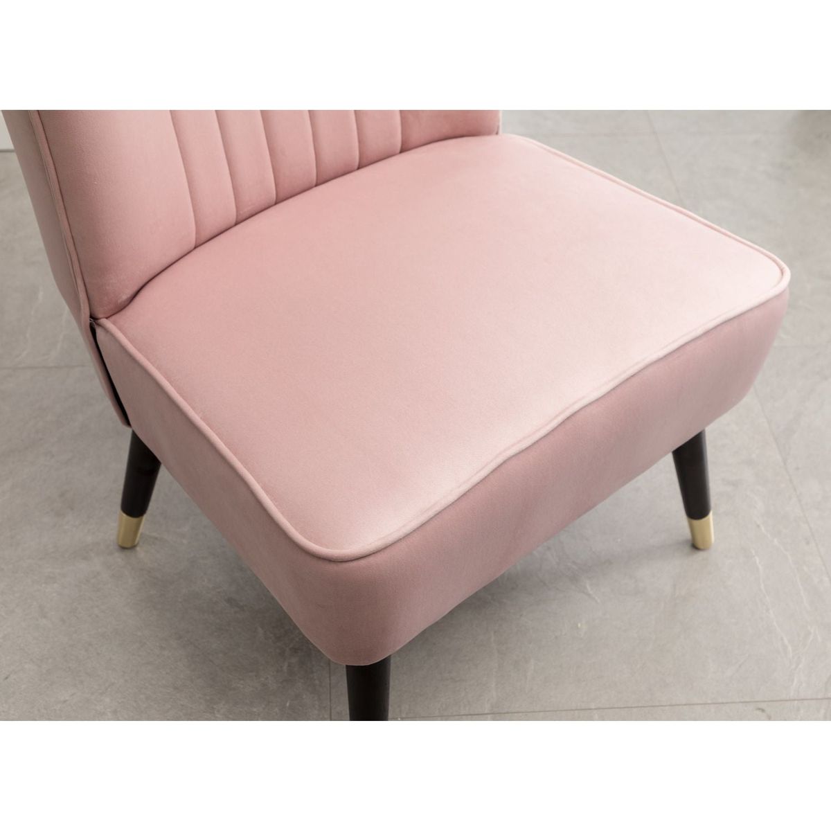 Elon Contemporary Velvet Upholstered Accent Chair, Pink