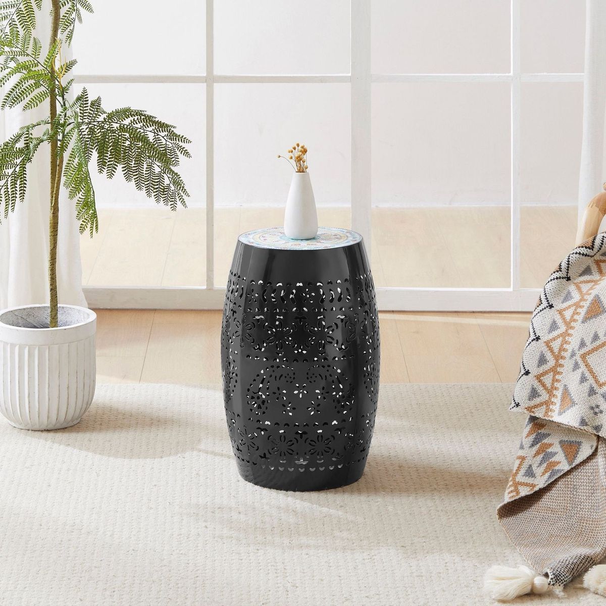 RUBY12" SIDE TABLE -BLACK