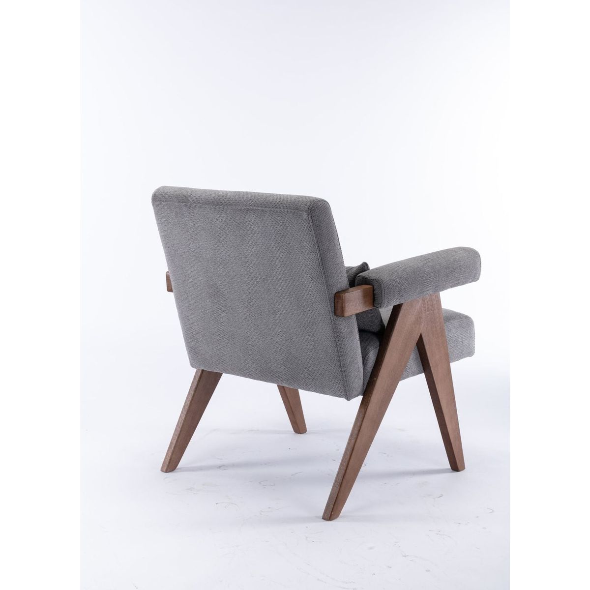 Accent chair, KD rubber wood legs with Walnut finish. Fabric cover the seat. With a cushion.Grey