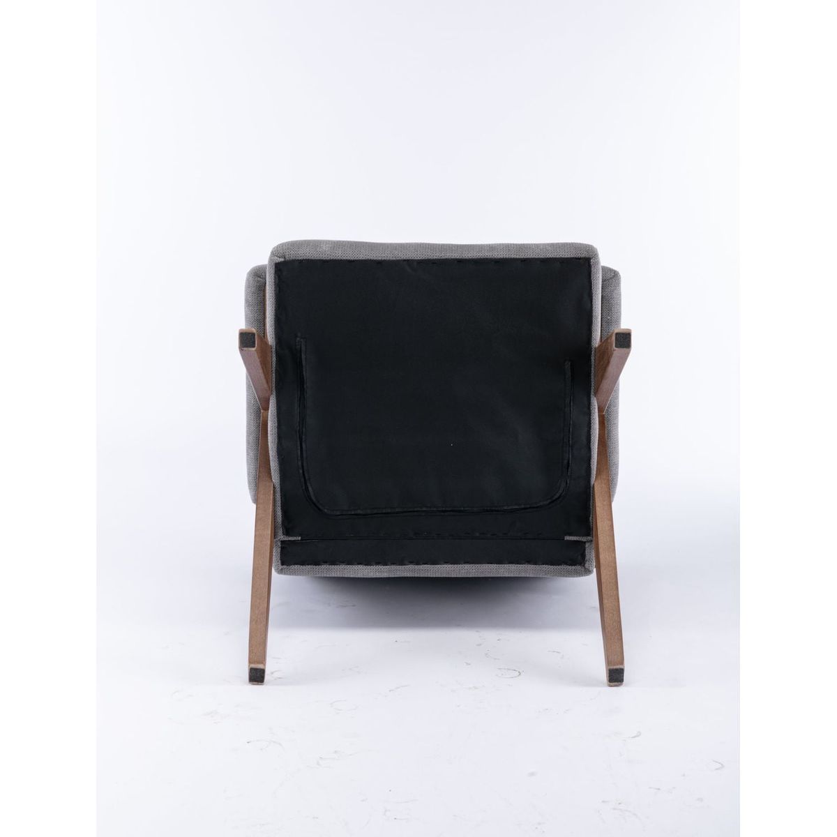 Accent chair, KD rubber wood legs with Walnut finish. Fabric cover the seat. With a cushion.Grey