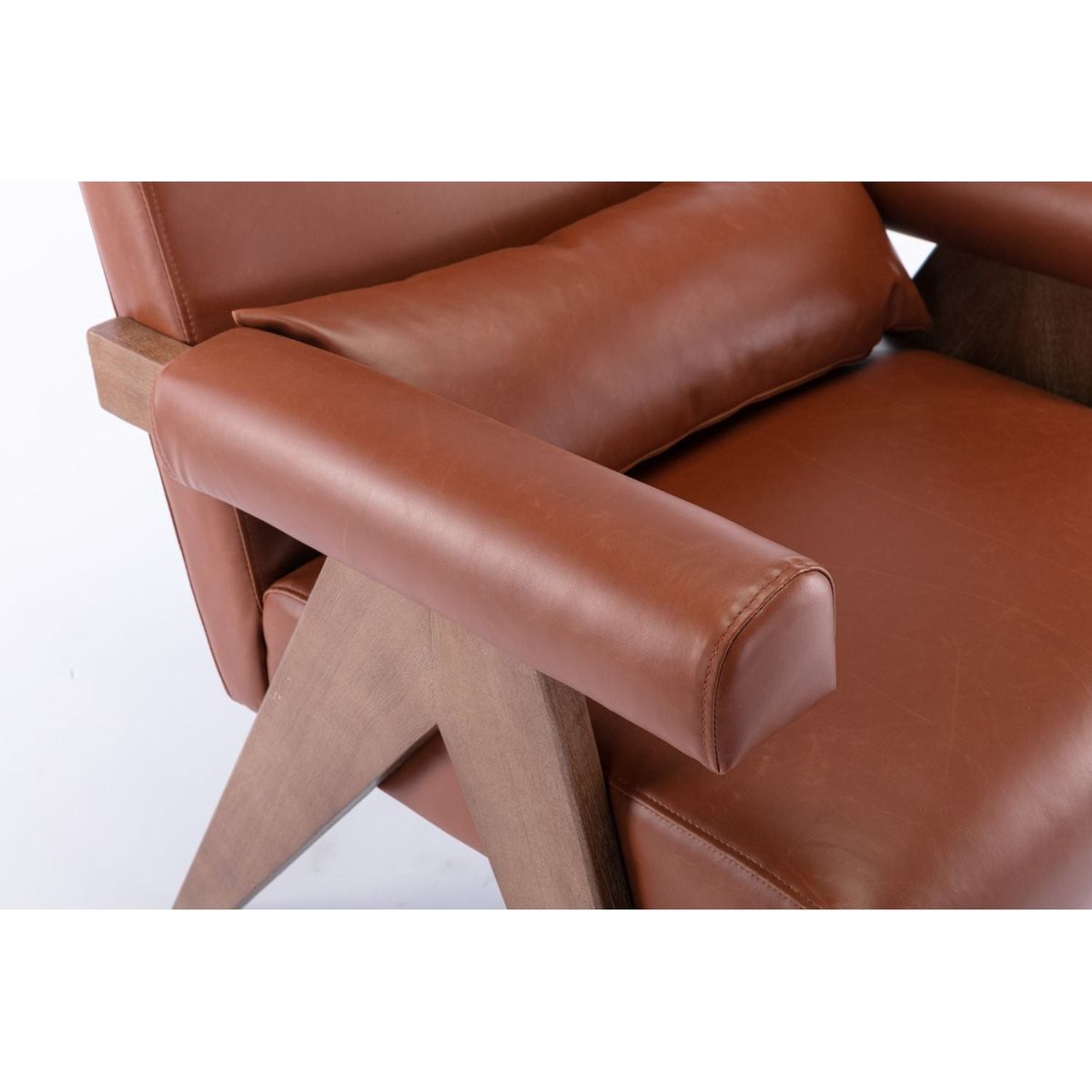 Accent chair, KD rubber wood legs with Walnut finish. PU leather cover the seat. With a cushion.Brown