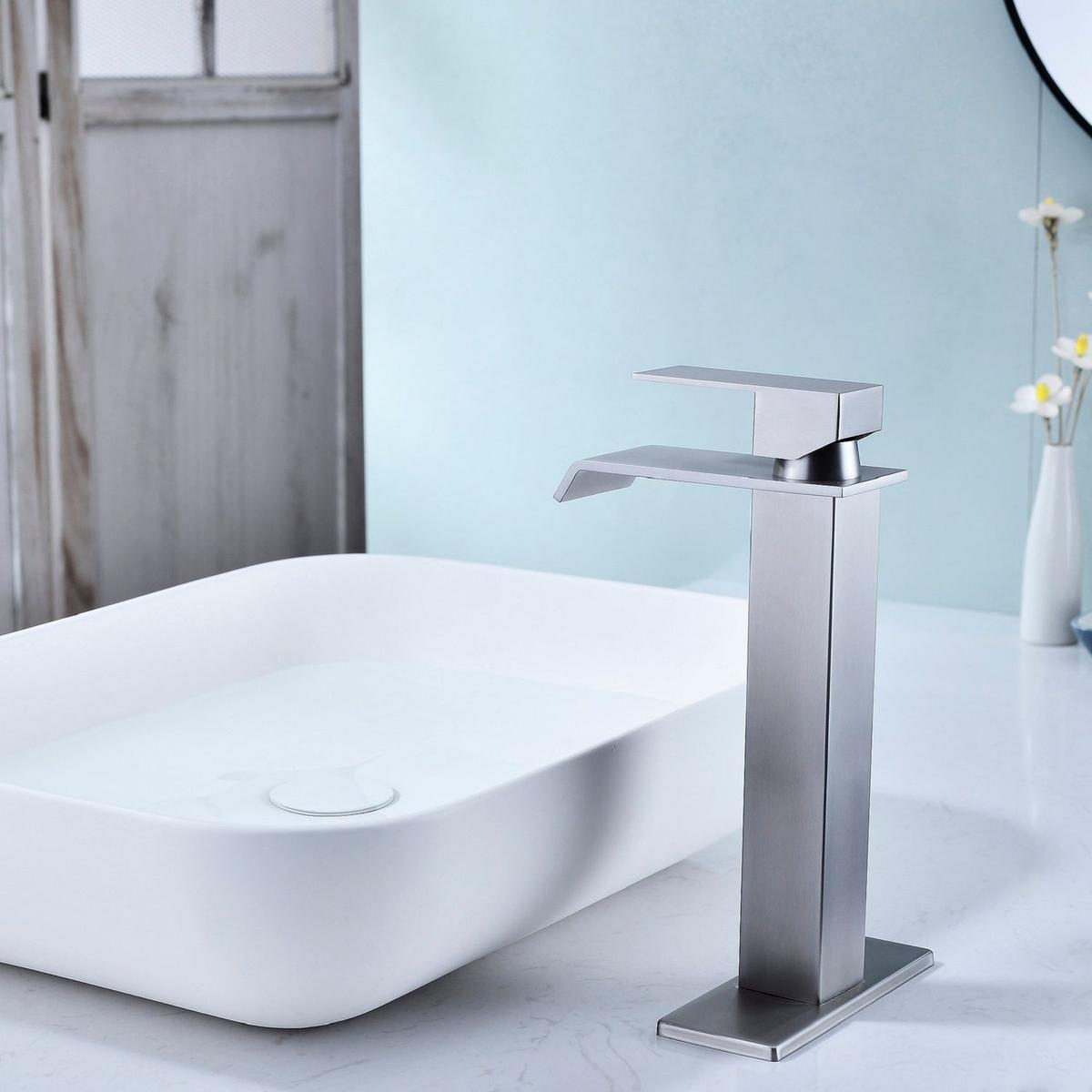 Waterfall Spout Bathroom Faucet, Single Handle Bathroom Vanity Sink Faucet