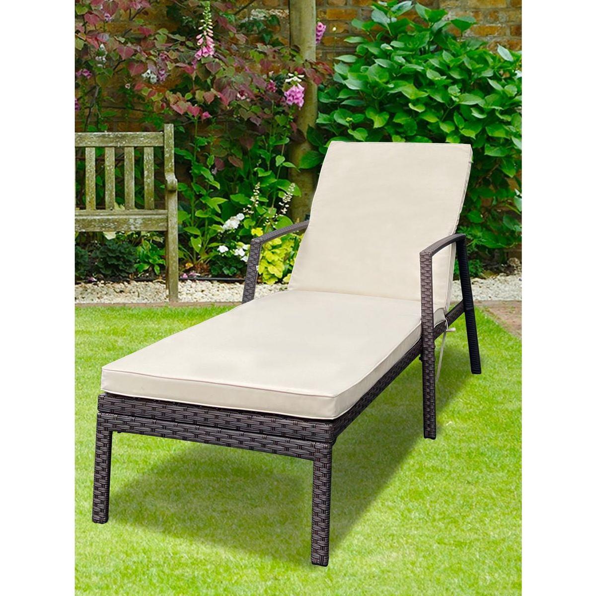 Outdoor Patio Lounge Chairs Rattan Wicker Patio Chaise Lounges Chair Brown