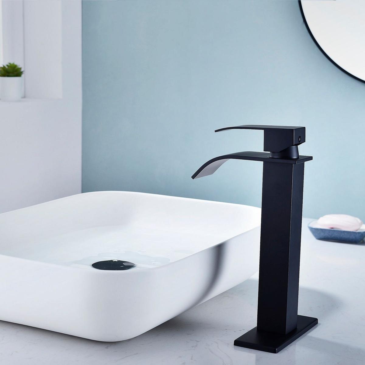 Waterfall Spout Bathroom Faucet, Single Handle Bathroom Vanity Sink Faucet