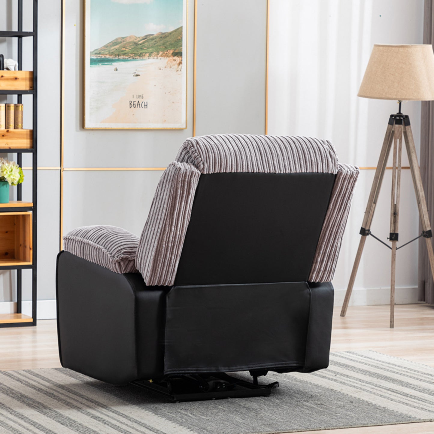 Grey Fabric Recliner Chair Theater Single Recliner Thick Seat and Backrest, suitable for living room, side bags Electric sofa chair, electric remote control.The angle can adjust freely