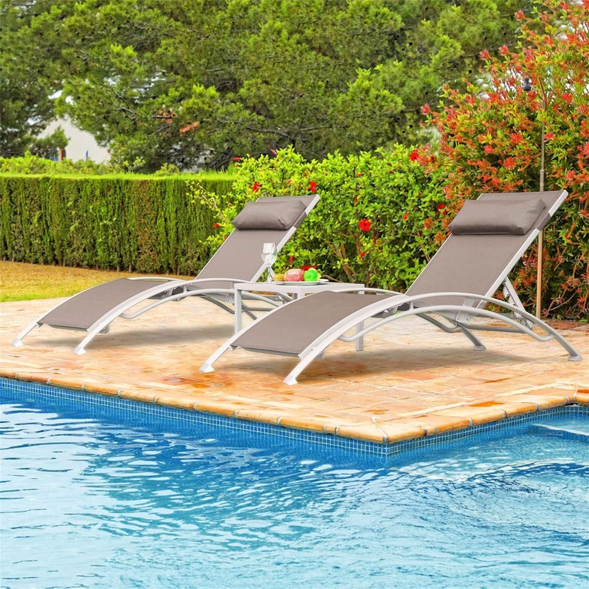 Pool Lounge Chairs Set of 3, Adjustable Aluminum Outdoor Chaise Lounge Chairs with Metal Side Table, All Weather for Deck Lawn Poolside Backyard (Khaiki, 2 Lounge Chair+1 Table)