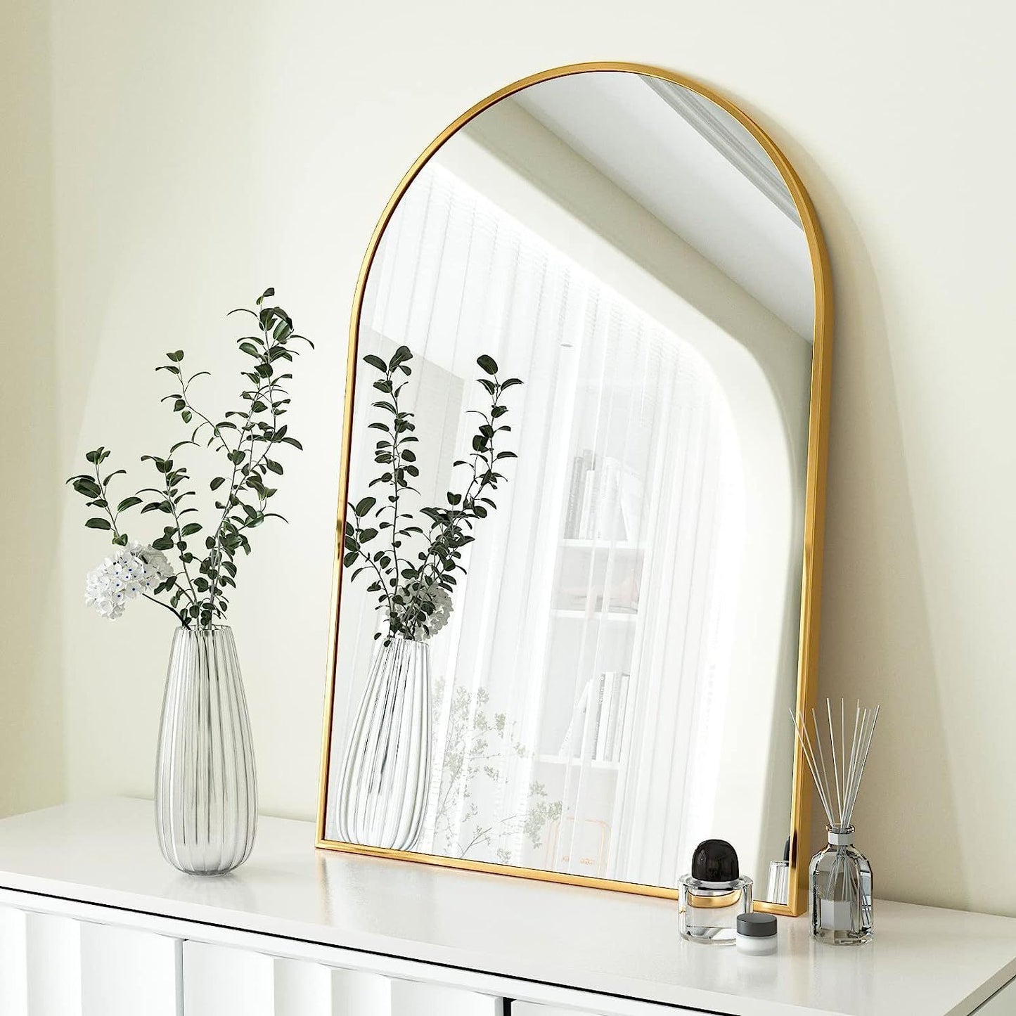 Wall Mirror 30"x20", Bathroom Mirror, Vanity Mirror, for Bathroom, Bedroom, Entryway, with Metal Frame, Modern & Contemporary Arch Top Wall Mirror (Gold)