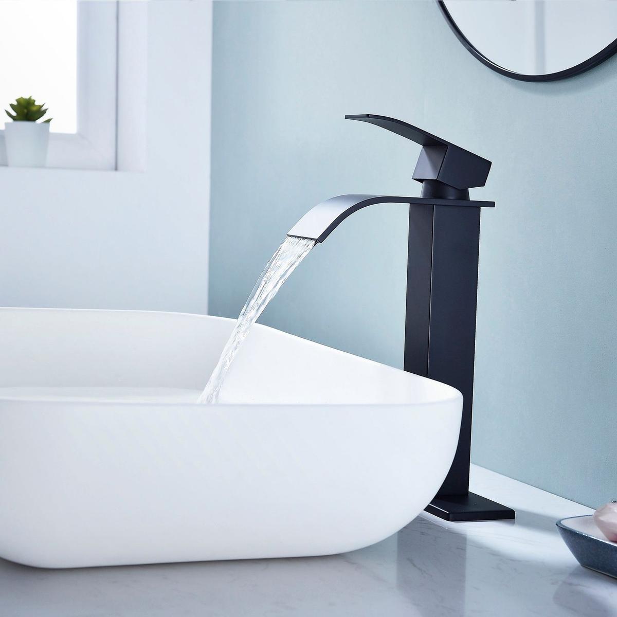 Waterfall Spout Bathroom Faucet, Single Handle Bathroom Vanity Sink Faucet