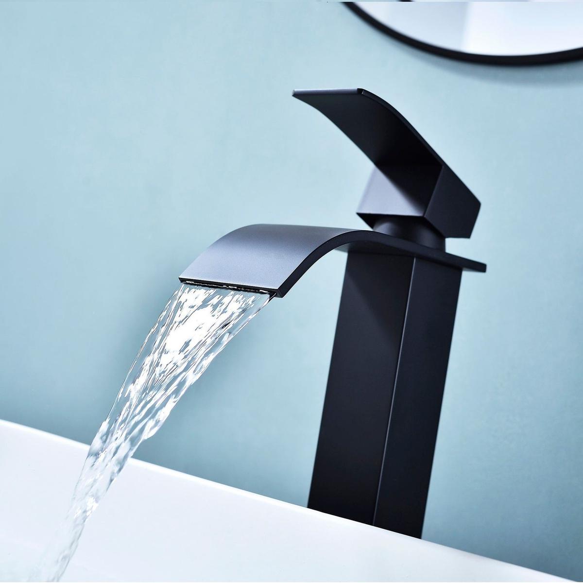 Waterfall Spout Bathroom Faucet, Single Handle Bathroom Vanity Sink Faucet