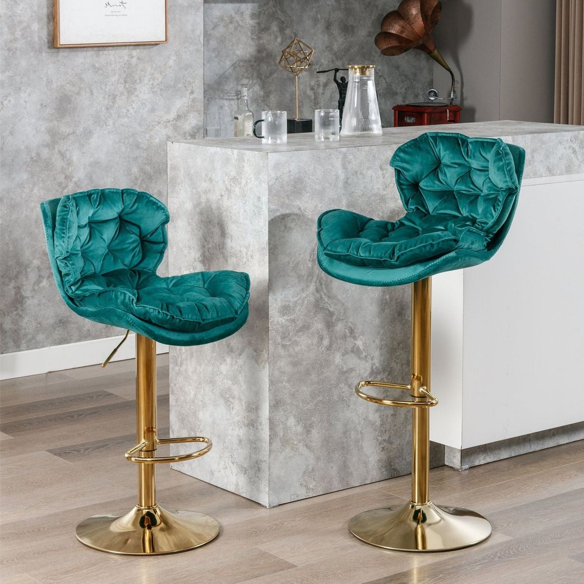 Swivel Bar Stools Set of 2, Velvet Counter Height Adjustable Barstools, Dining Bar Chairs Upholstered Modern Bar Stool for Kitchen Island, Cafe, Bar Counter, Dining RoomGreen)